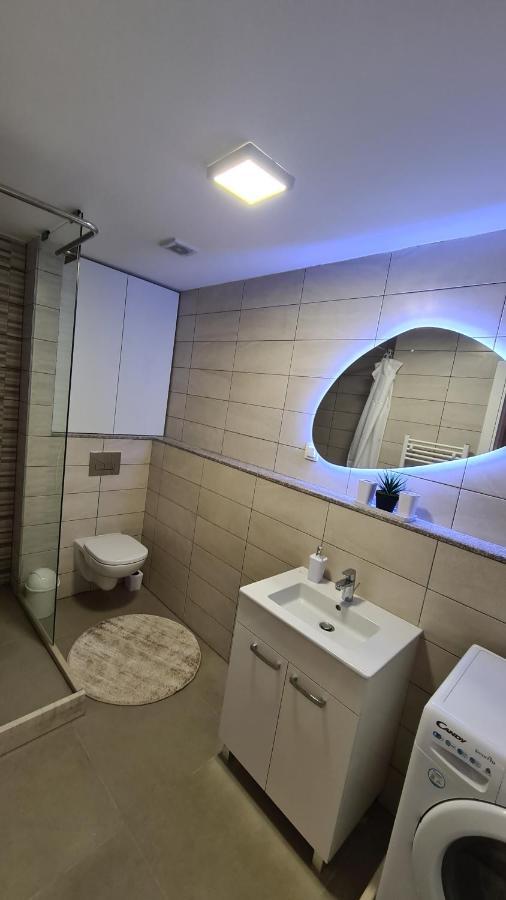 Anika Sweet Apartment At Vodno Skopje Eksteriør billede